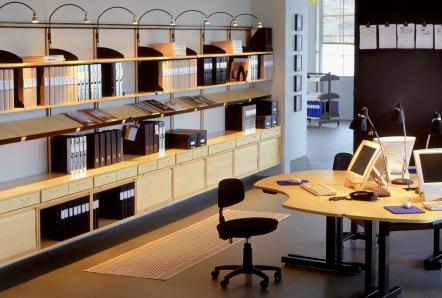 ¿No sabes dónde guardar todo el archivo de vuestra oficina? ¡Contáctanos, somos tu self storage!